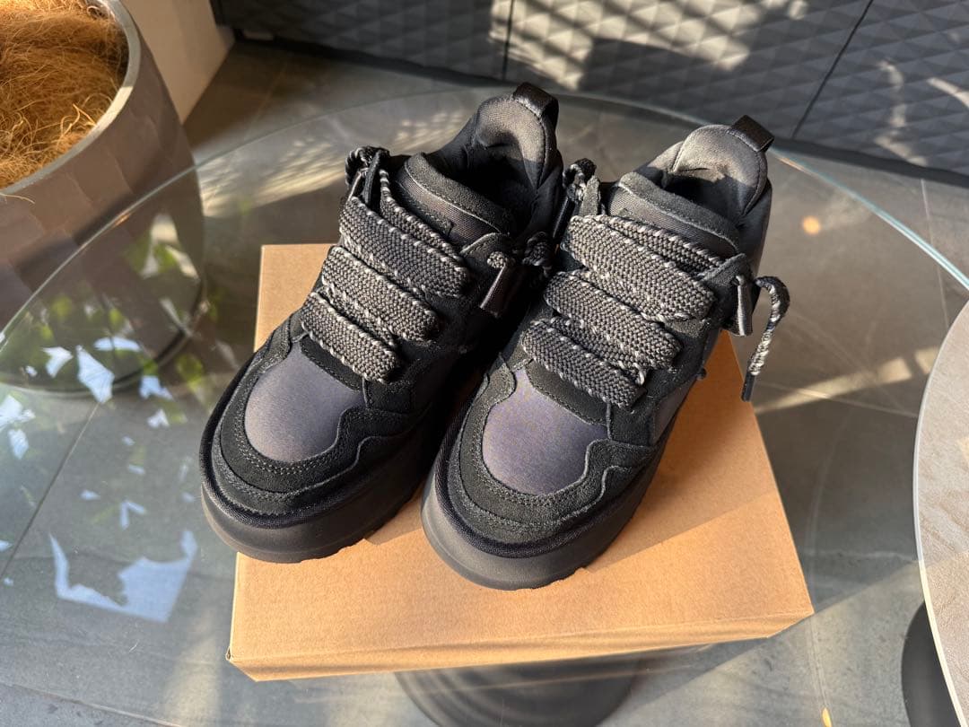 UGG アグ W ASTROMEL アストロメル スニーカー