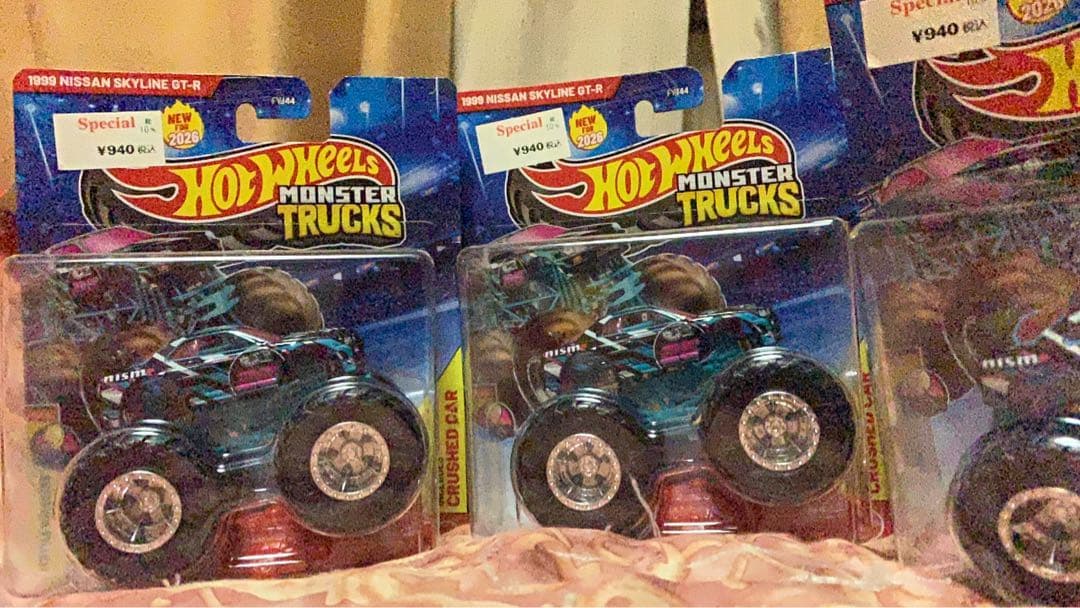 ホットウィール モンスタートラック 日産 スカイライン R34 GT-R 3台