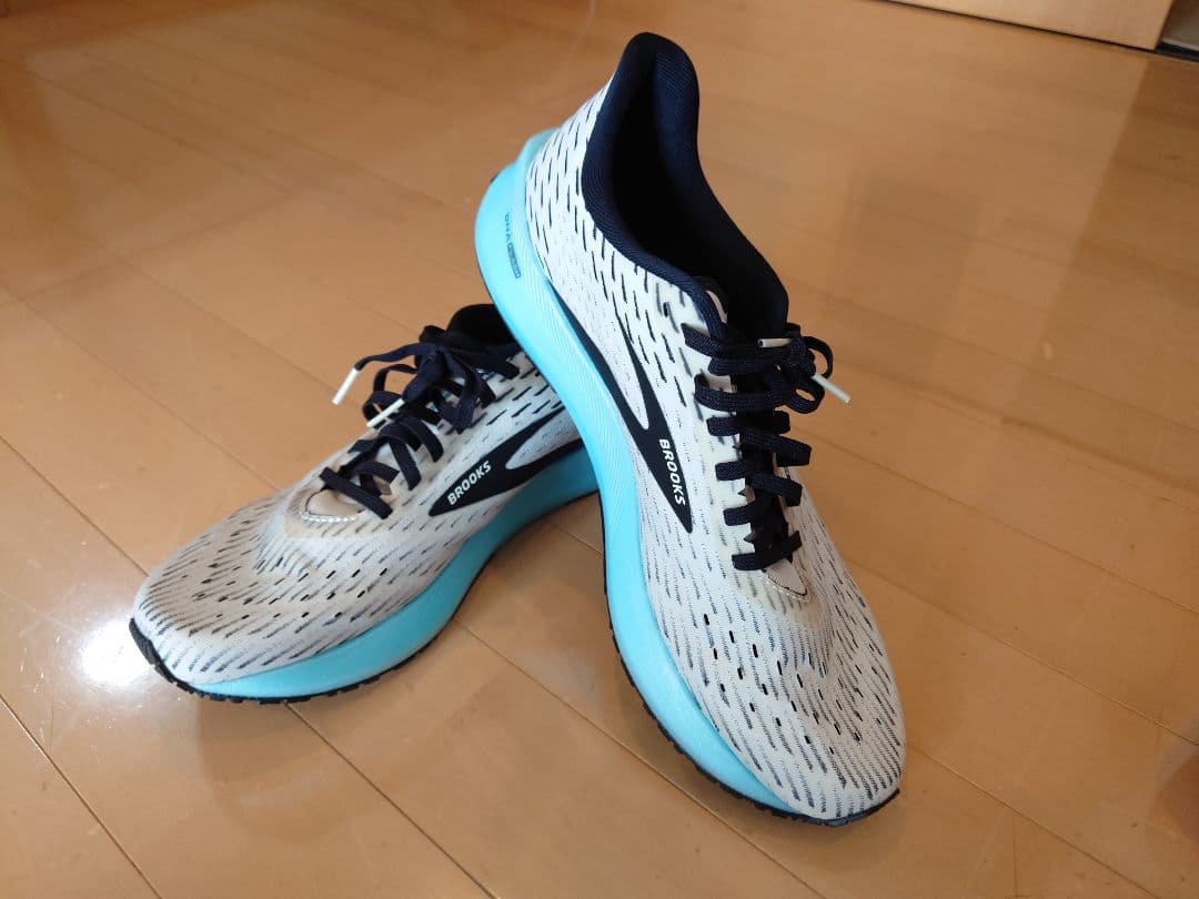 BROOKS ランニングシューズ ハイペリオンテンポ