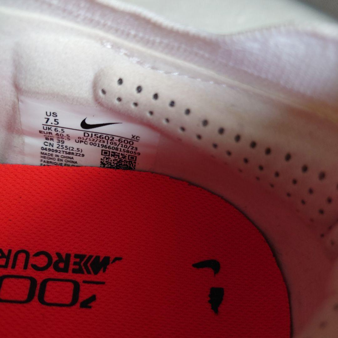 Nike Mercurial サッカーシューズ ホワイト/ブラック/レッド