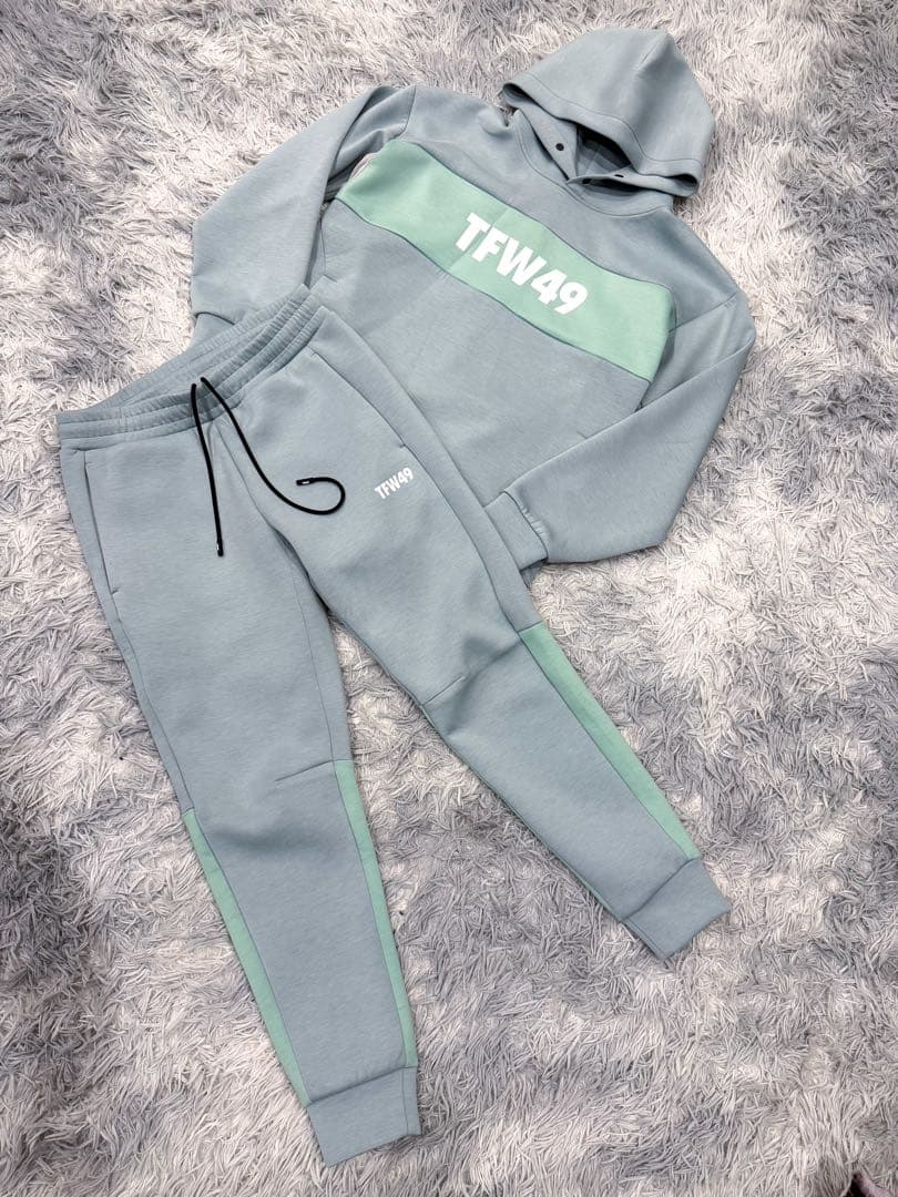 TFW49 CARDBOARD MATERIAL セットアップ