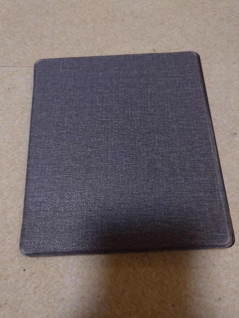 送料無料 Kindle oasis 32GB 7インチ カバー付き 広告なし