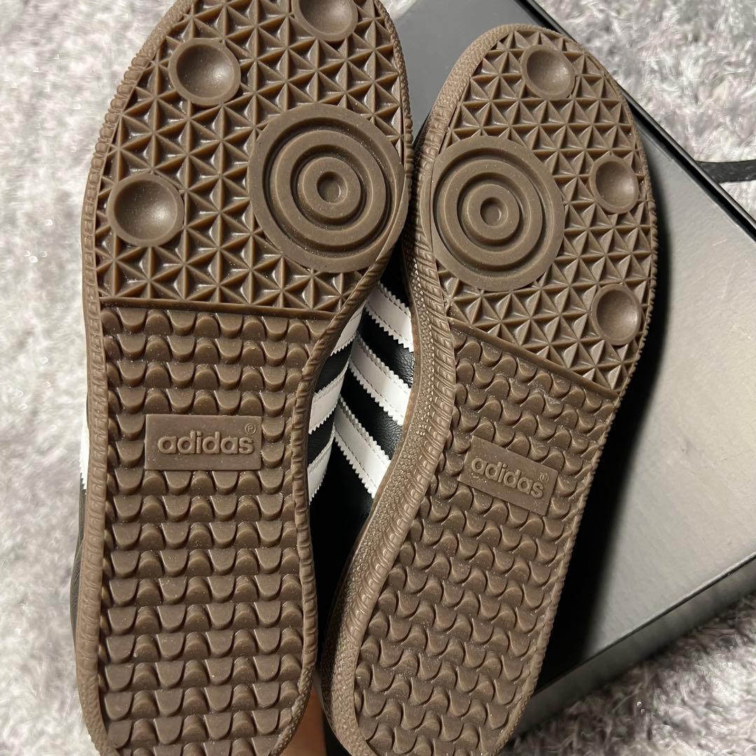 adidas SAMBA サンバ スニーカー 黒 ブラック 24 美品