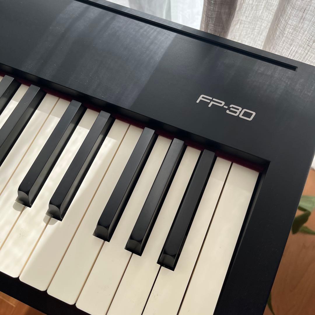 お買い得！Roland FP-30 電子ピアノ！