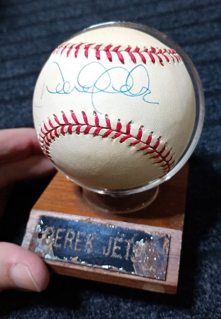 Tomu■初期のデレク・ジーター　直筆サインボール