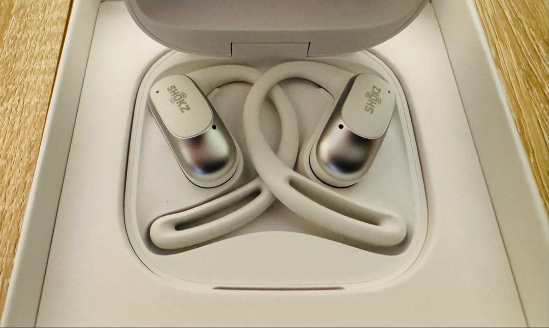 SHOKZ OPENFIT AIR ワイヤレスイヤホン+シリコンケース付