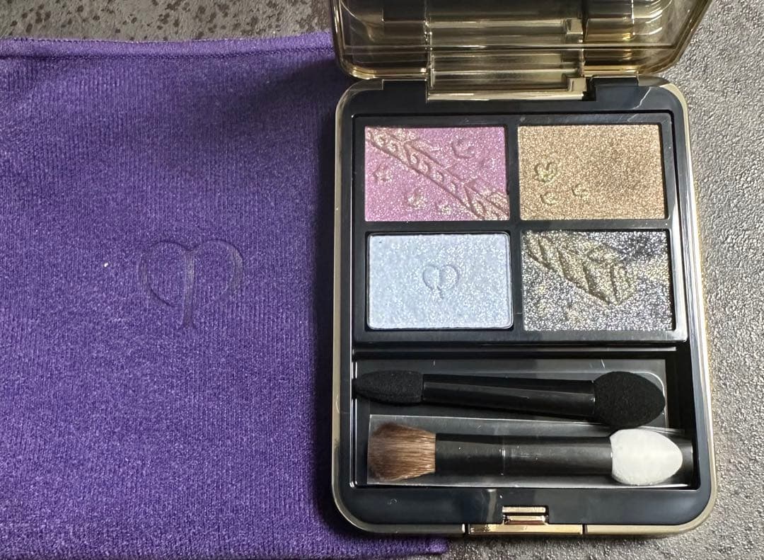 クレドポー　オンブルクルールクアドリ 505