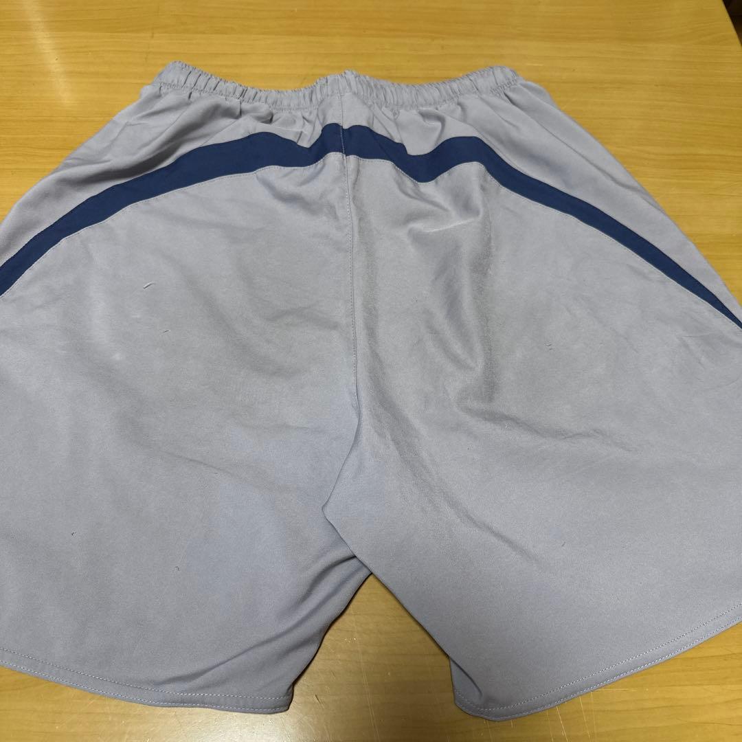 聖和学園 メインユニフォーム上下セット(上Oサイズ、下Lサイズ) 灰色 長袖