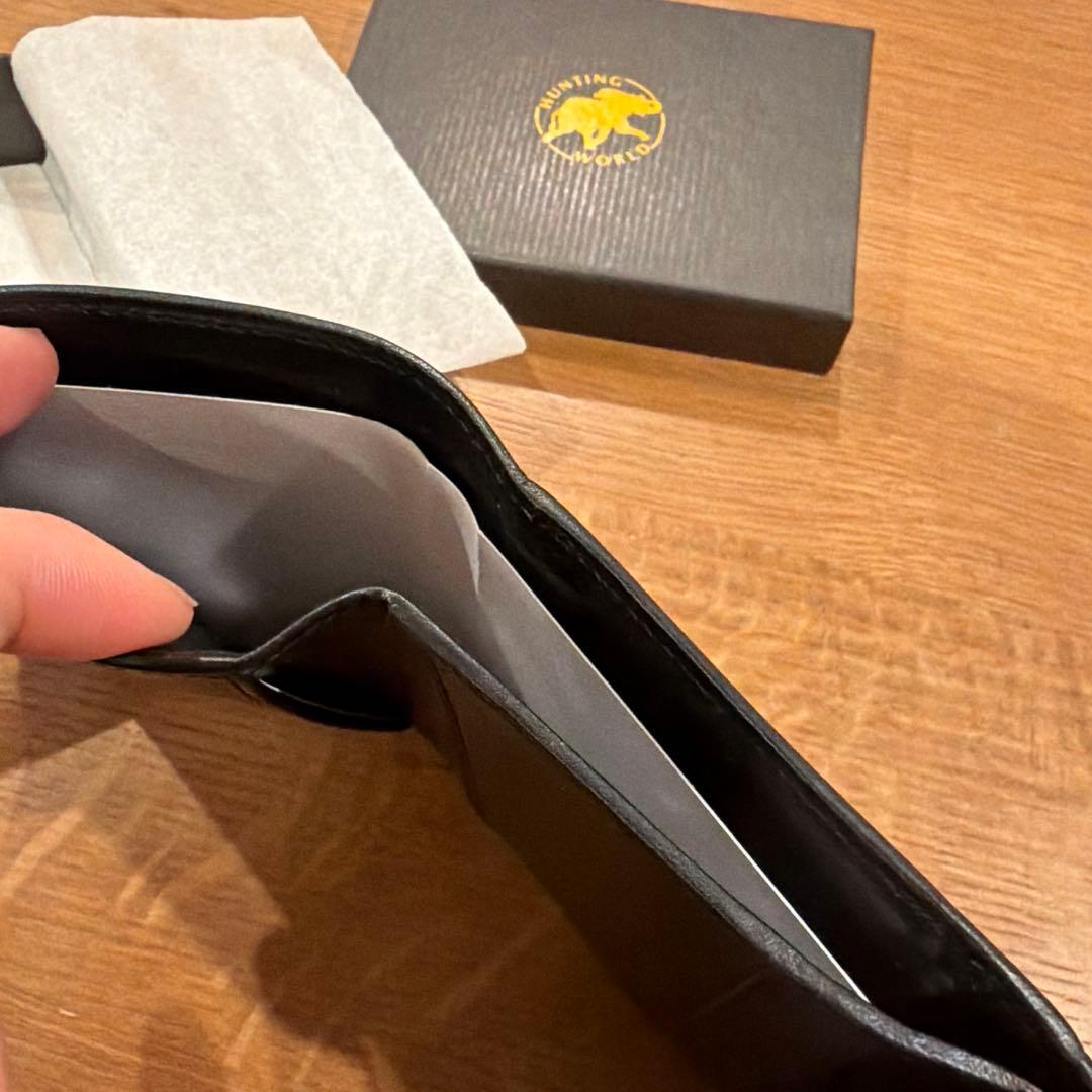 HUNTING WORLD 三つ折り財布