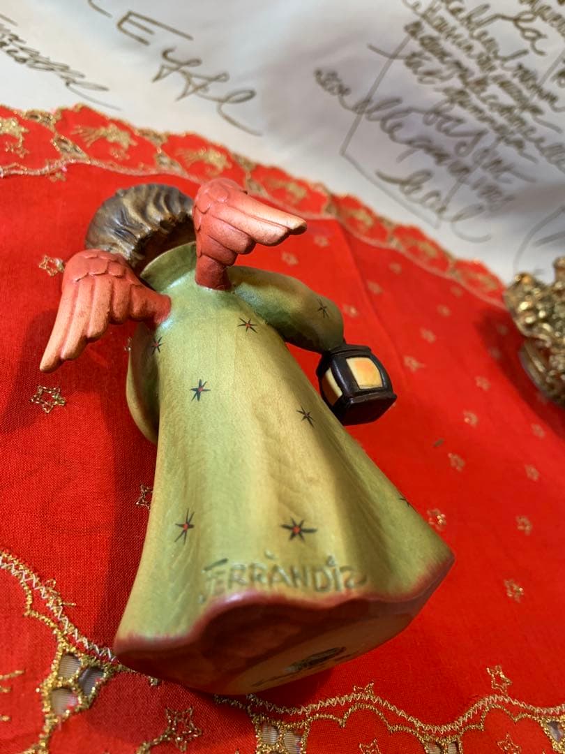 ANRIアンリ人形　15㎝のランタン持つ天使の女の子！可愛いです！