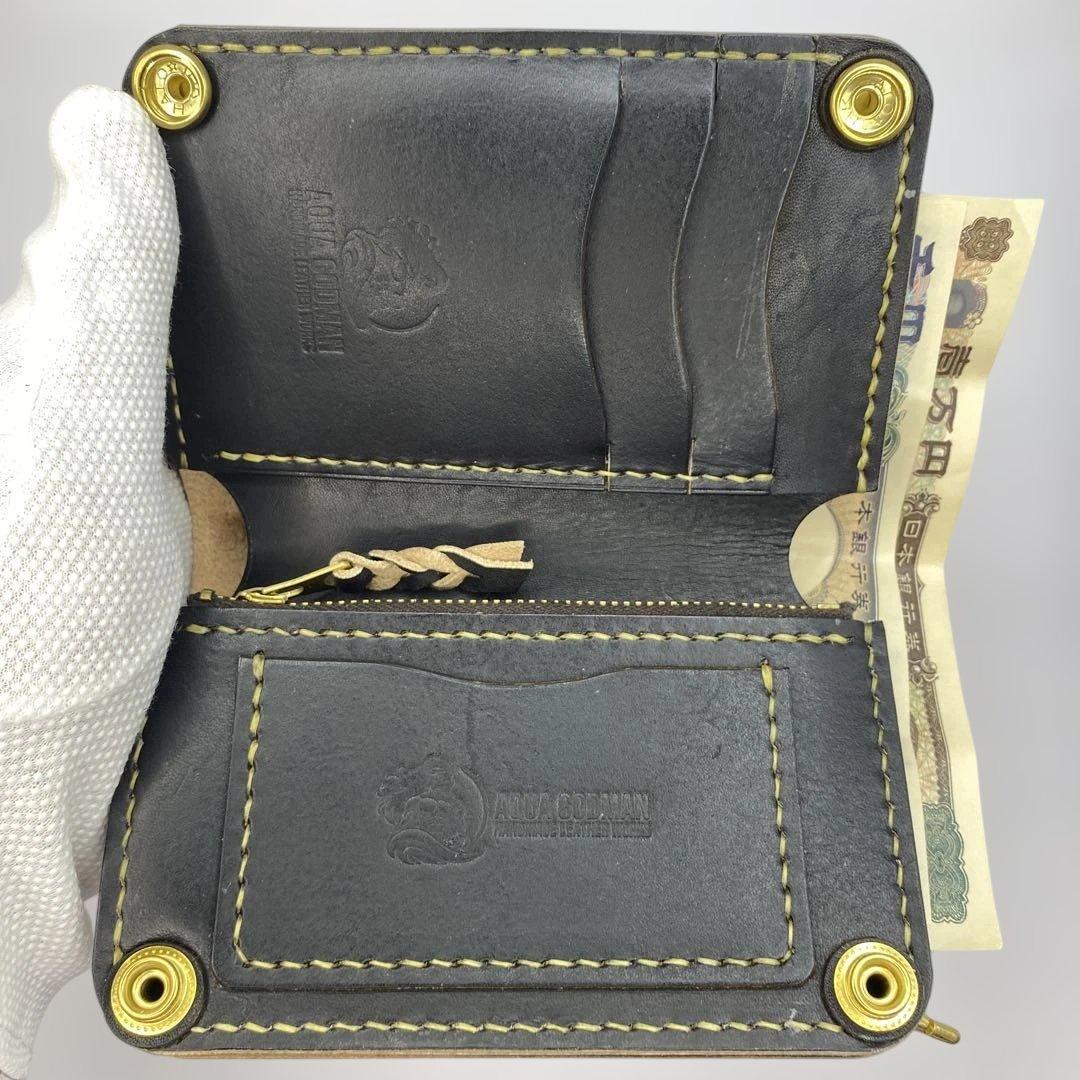 お札折らずに収納できる無骨な手染めミドルトラッカーウォレット BTW0609