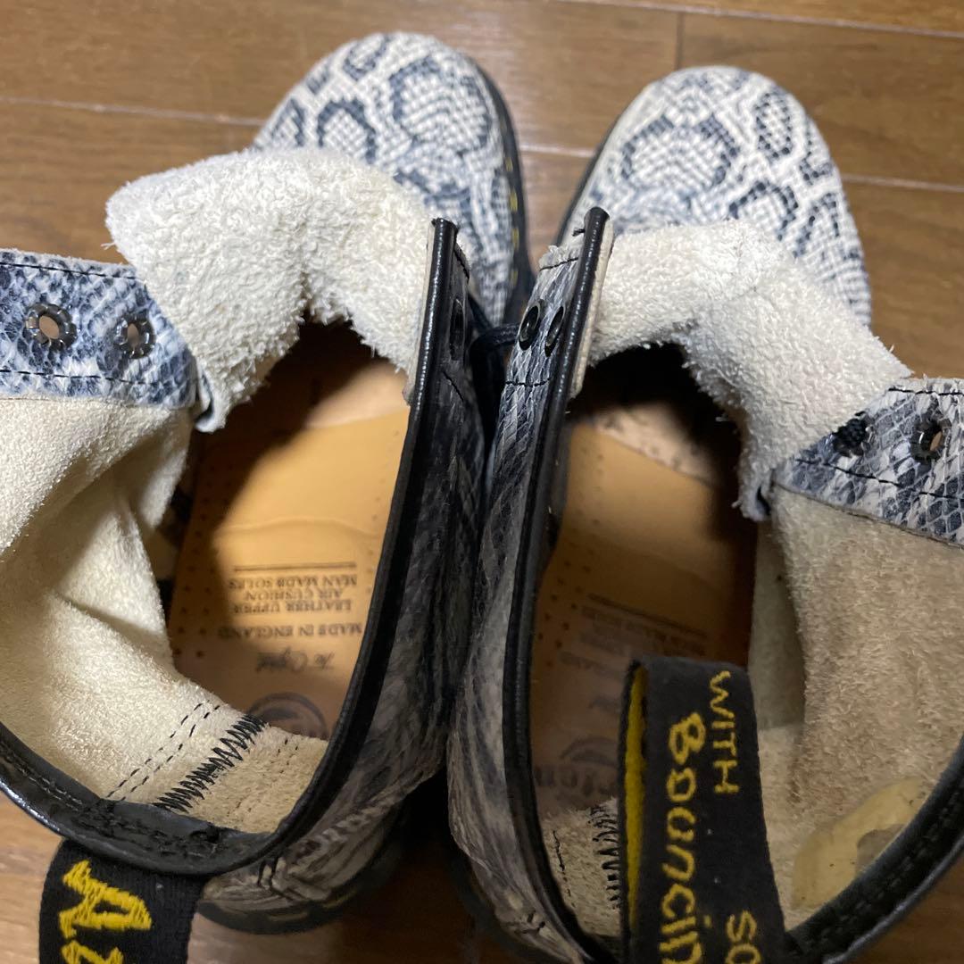 y*o様 Dr.Martens ドクターマーチン パイソン　蛇柄　イングランド製