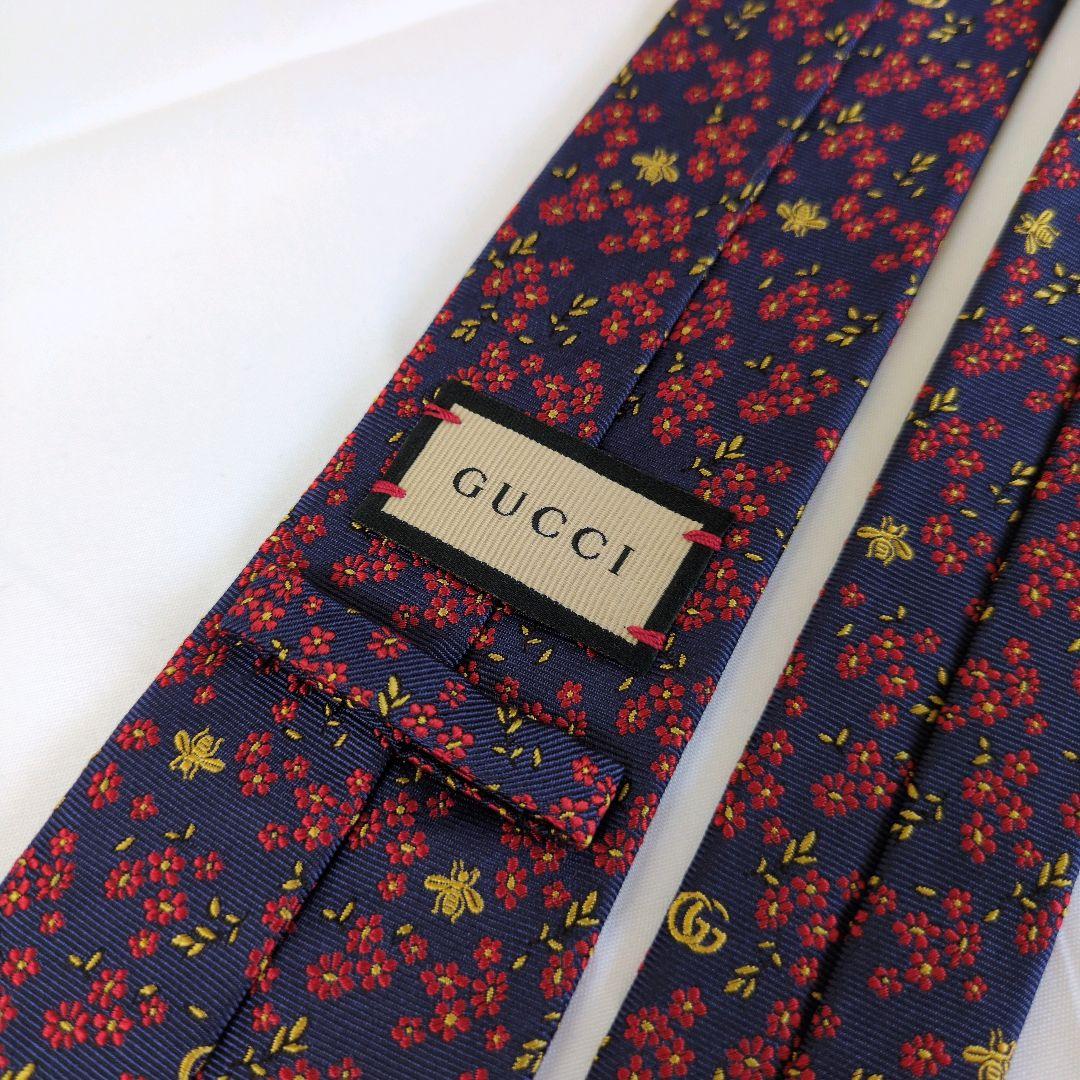 【とっつぁん様】グッチ ネクタイ