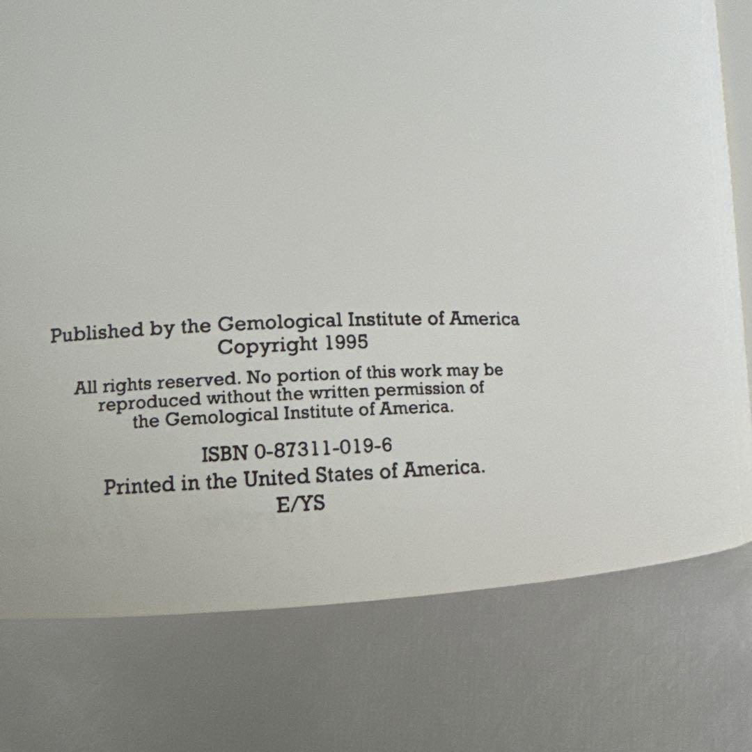 hand book of gem identification /GIA宝石鑑定