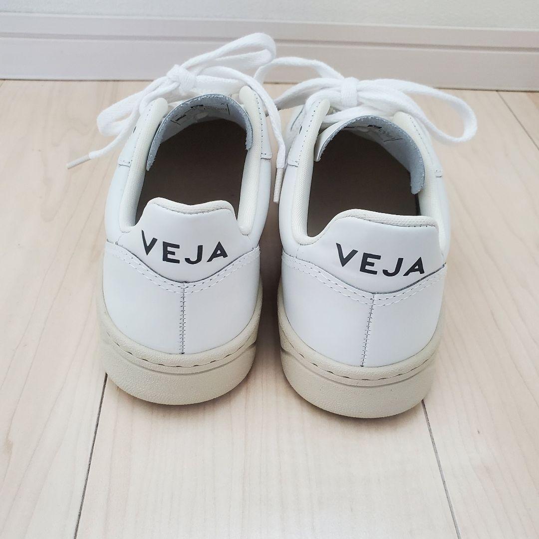 最終お値下げ！VEJA V10 エクストラホワイト　スニーカー　38