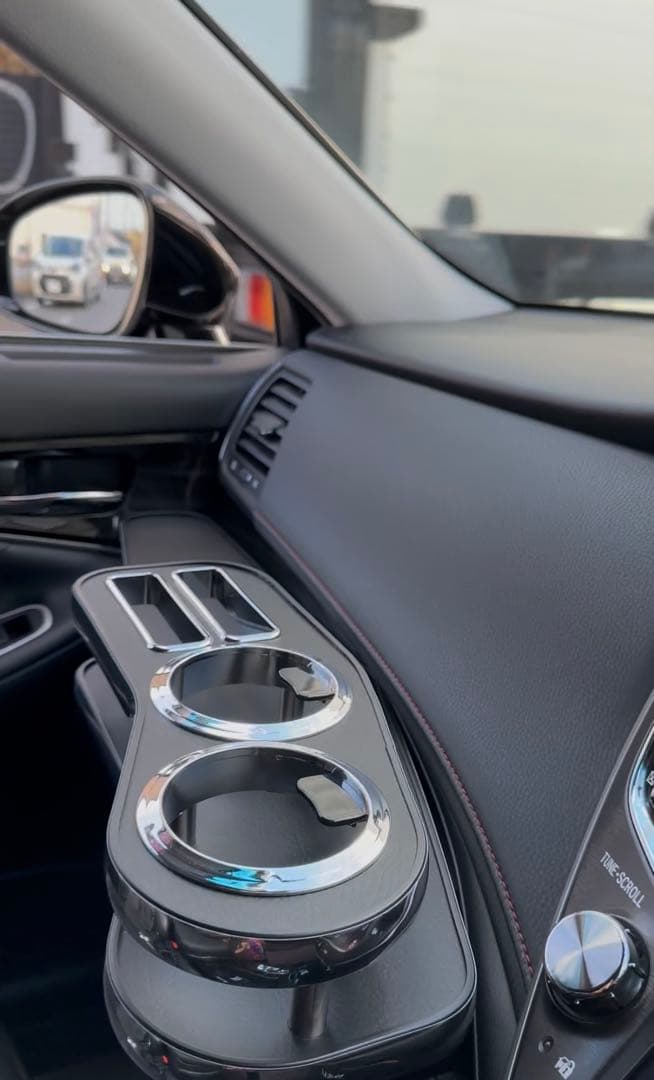 210系クラウン　テーブル