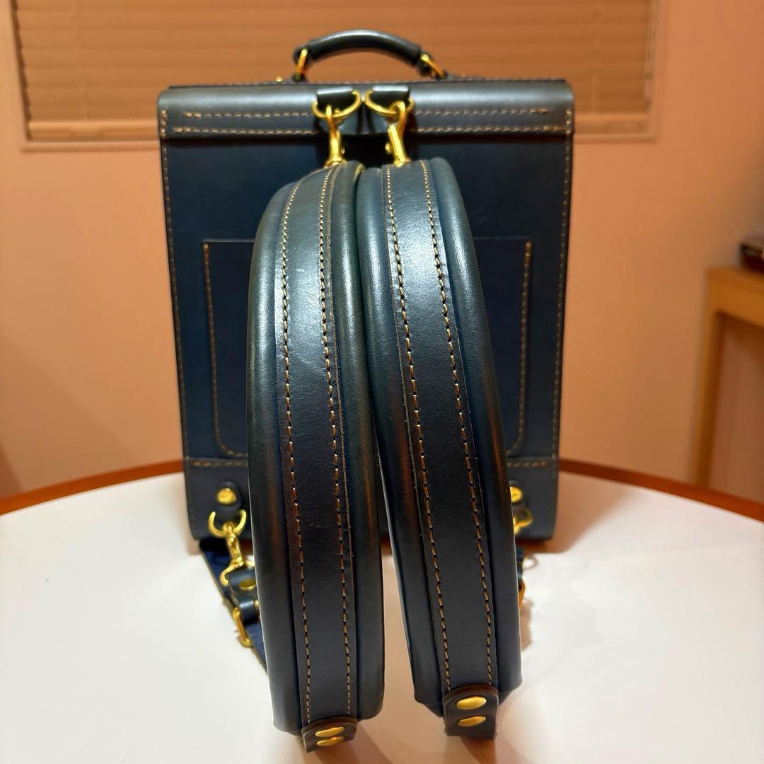 【祝日値引-5000円】ヘルツ HERZ ガロンリュック　限定色ネイビー