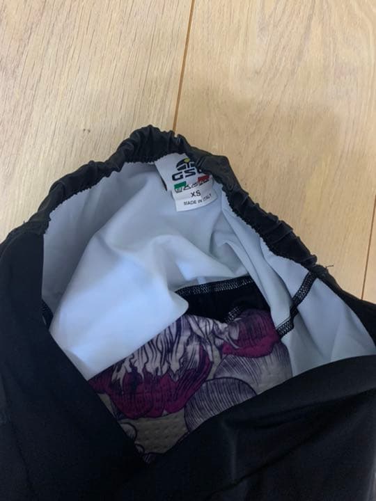 パッド付きサイクルタイツ