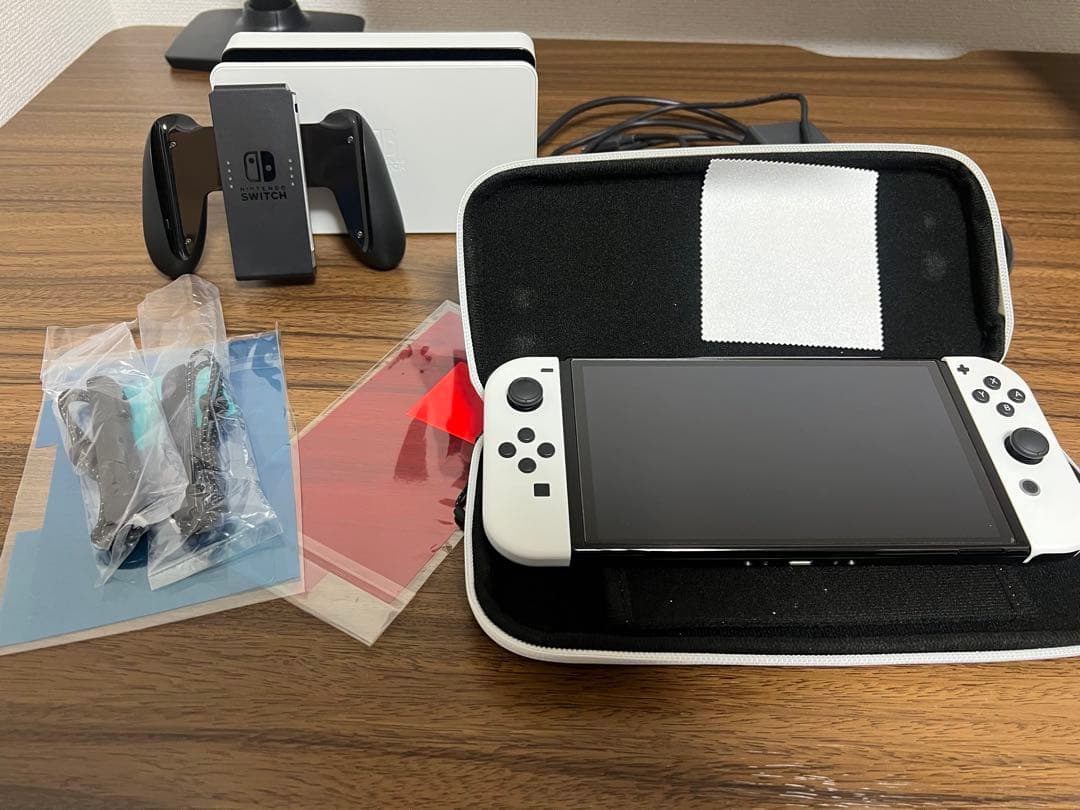 Nintendo Switch 有機ELモデル本体 + ゲーム3本セット