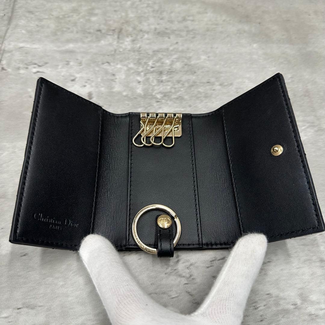 極美品/現行✨ディオール 4連 キーケース キーリング カナージュ ゴールド 黒