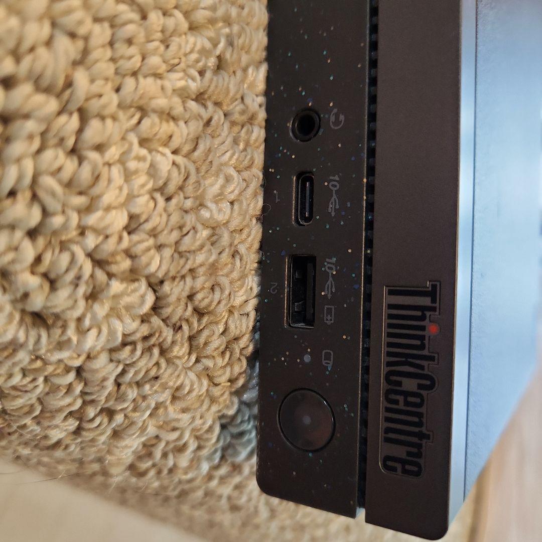 ThinkCentre neo 50q Tiny Gen 4 高性能 ミニPC