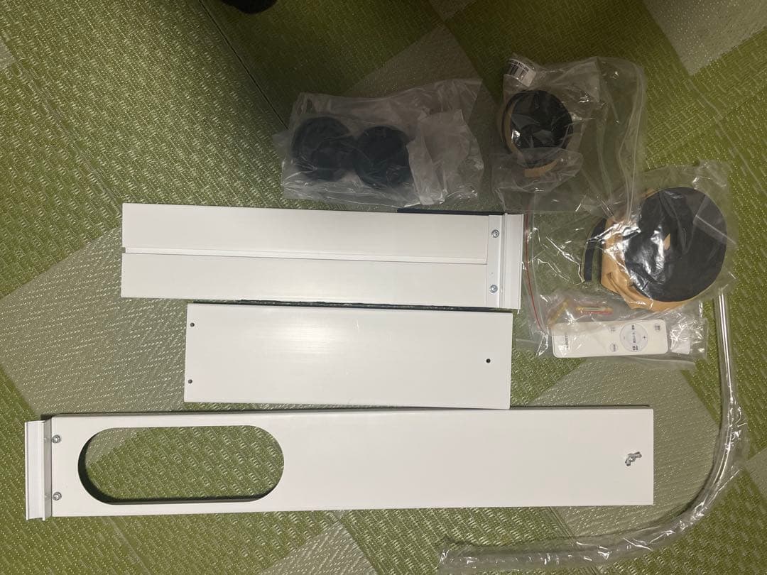 IRIS OHYAMA IPP-2224S ホワイトエアコン　窓エアコン