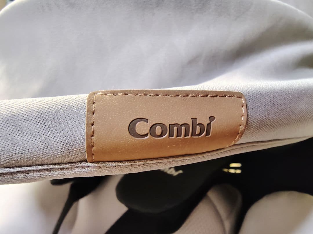 【超美品】コンビ THE S ISOFIX エッグショック ZA-670 最高級