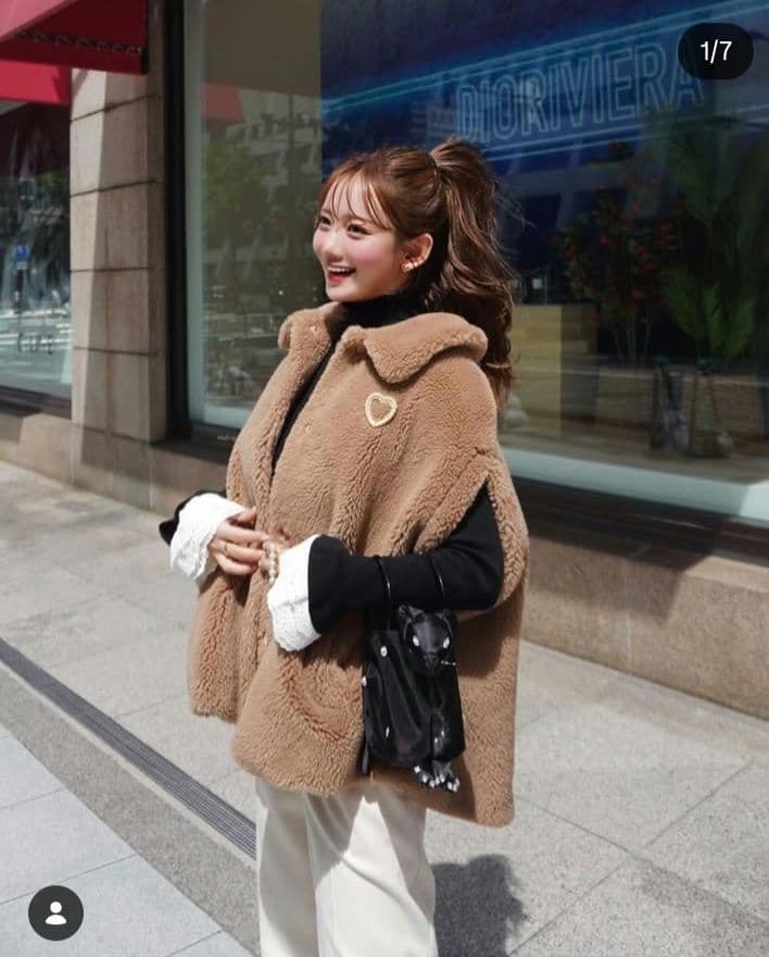 テディーカラーポンチョ　HYEON ヘヨン　テッドケープコート　テディ　ボア