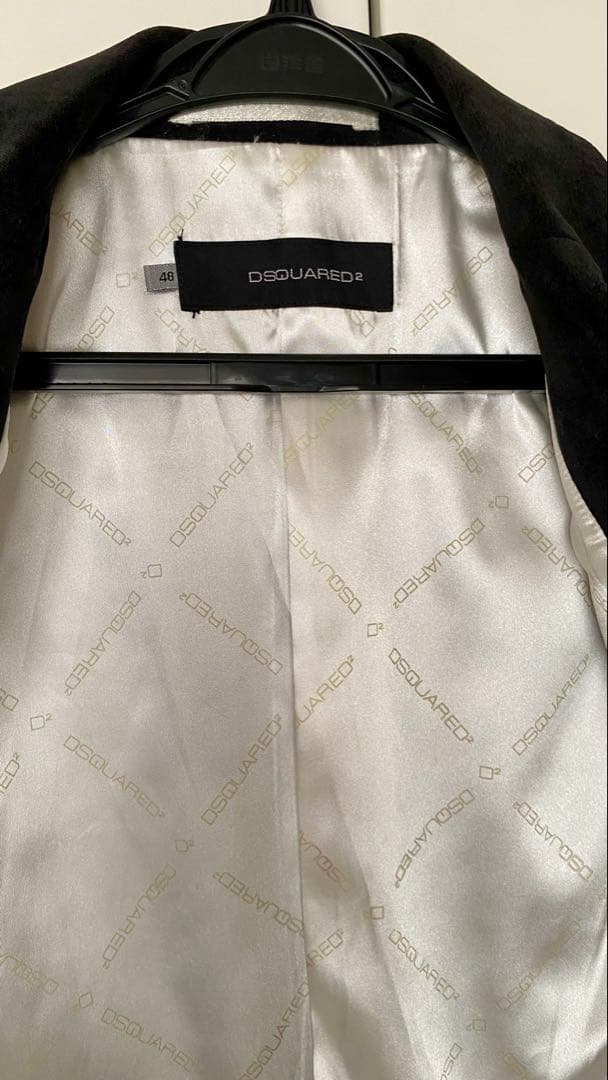 【DSQUARED2】秋冬の装い！黒ベルベット ジャケット レア