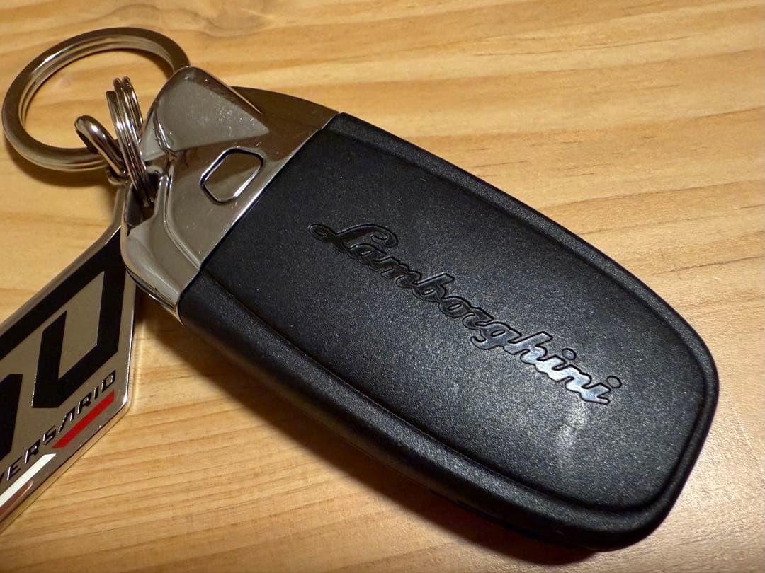 ランボルギーニ 純正スマートキー