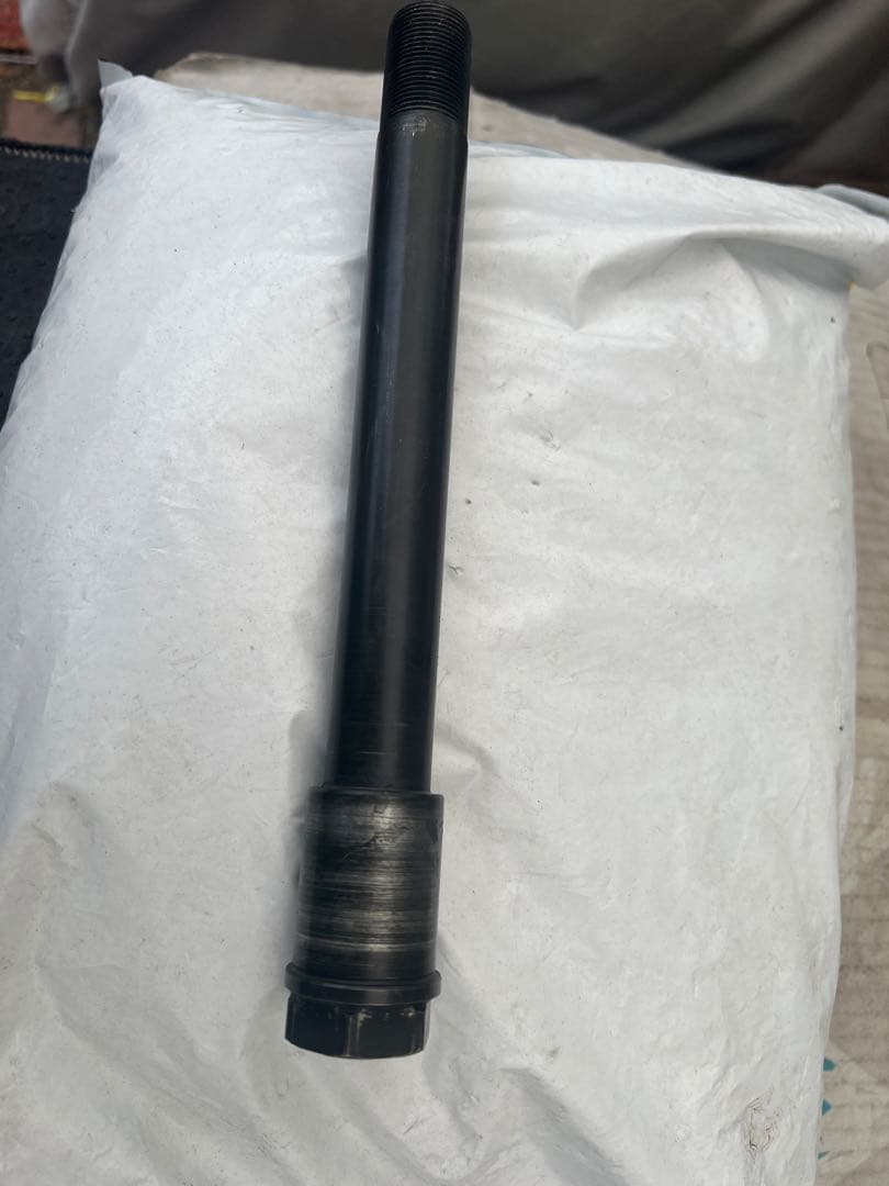 ZRX1200 ダエグ　ラジカル　フロント中空クロモリアクスルシャフト