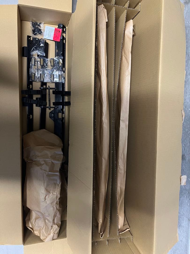 アルファード 40系　モデリスタサイドスカート