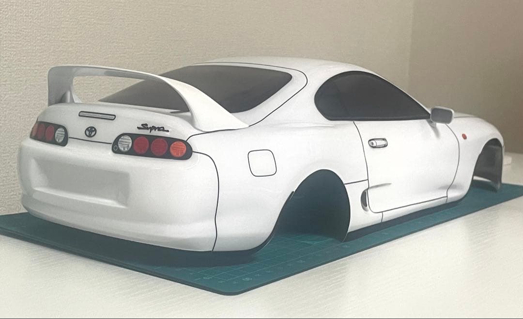 タミヤラジコンボディ　A80スープラ