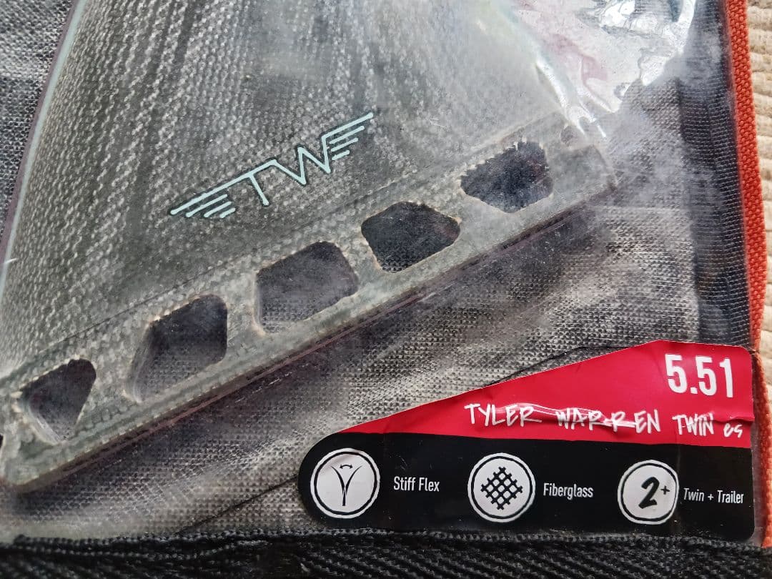 新品　タイラーウォーレン ツインスタビ キャプテンフィン フューチャー