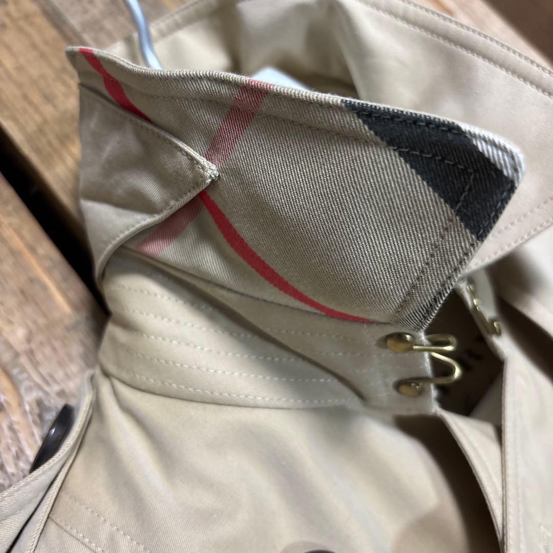 ［土日限定特価］バーバリー　レディーストレンチコート