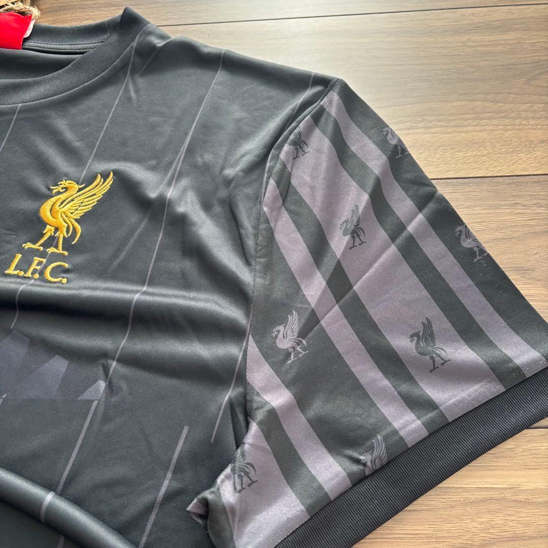 リヴァプール ユニフォーム風ゲームシャツ Tシャツ Liverpool FC 黒