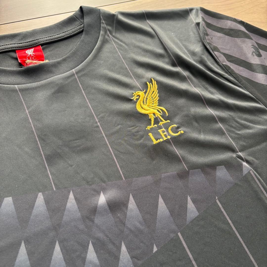 リヴァプール ユニフォーム風ゲームシャツ Tシャツ Liverpool FC 黒
