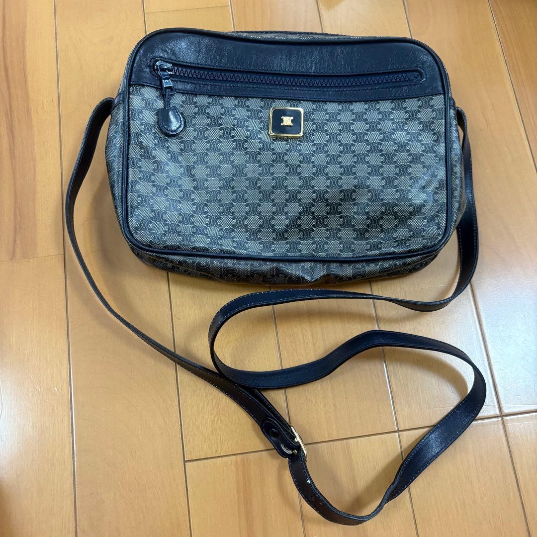 ヴィンテージ セリーヌ ショルダーバッグ マカダム柄 ブラゾン トリオンフ