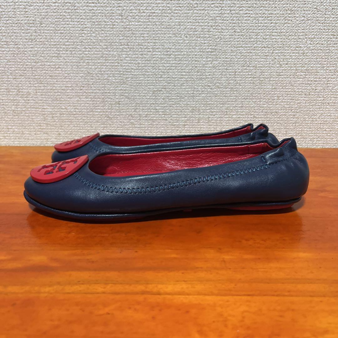 ❀美品 トリーバーチ 紺 ネイビー レッド 23cm 6 フラットシューズ