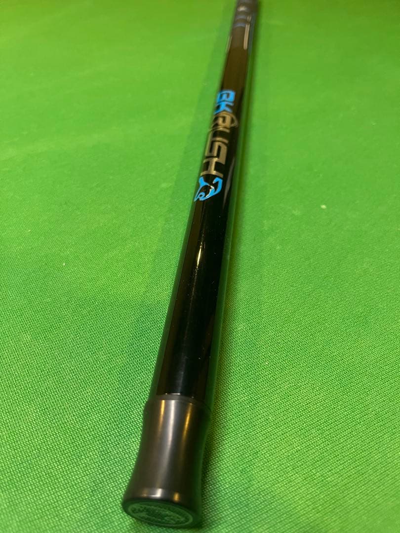 【中古品】【Predator】BK Rush ビリヤード ブレイク キュー