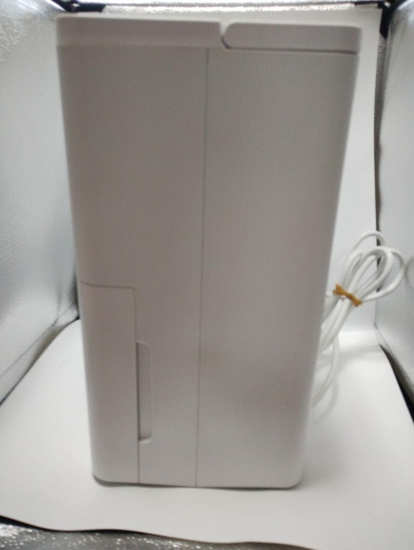 山善 除湿機 コンプレッサー式 3.8L ホワイト YDC-J03(W)