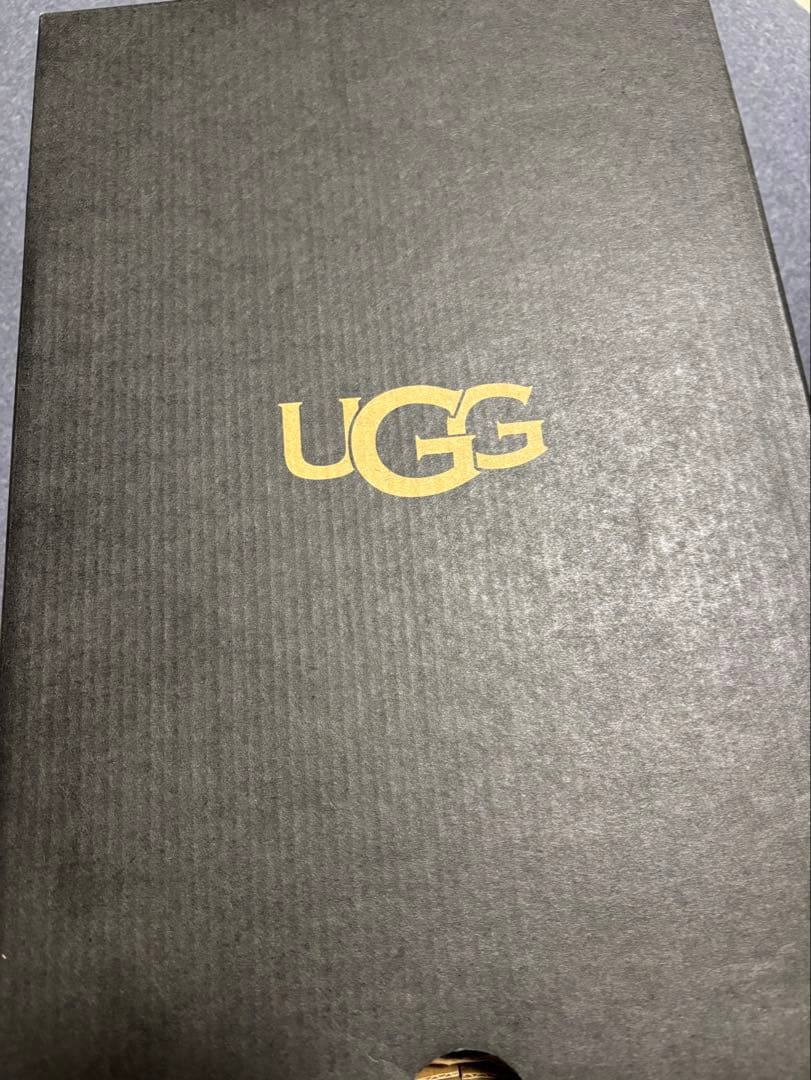 【新品箱付き梱包】UGG CA805 V2 Slideサンダル 27cm カーキ