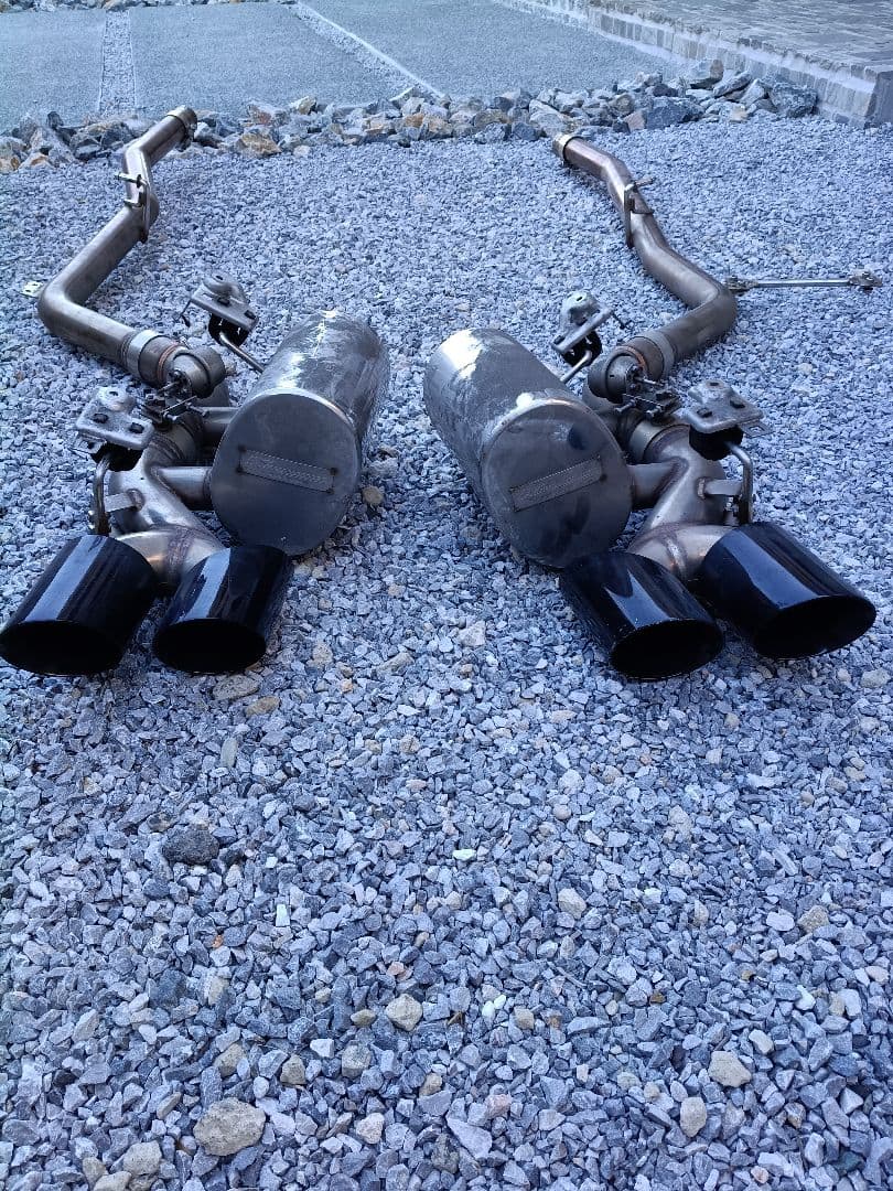 マセラティ ギブリ用 クライスジーク可変マフラー