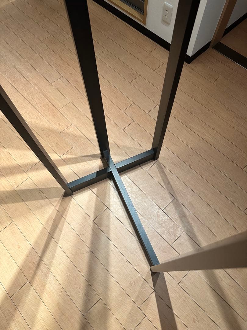 カッシーナ　ハンガーラック　ピオニー