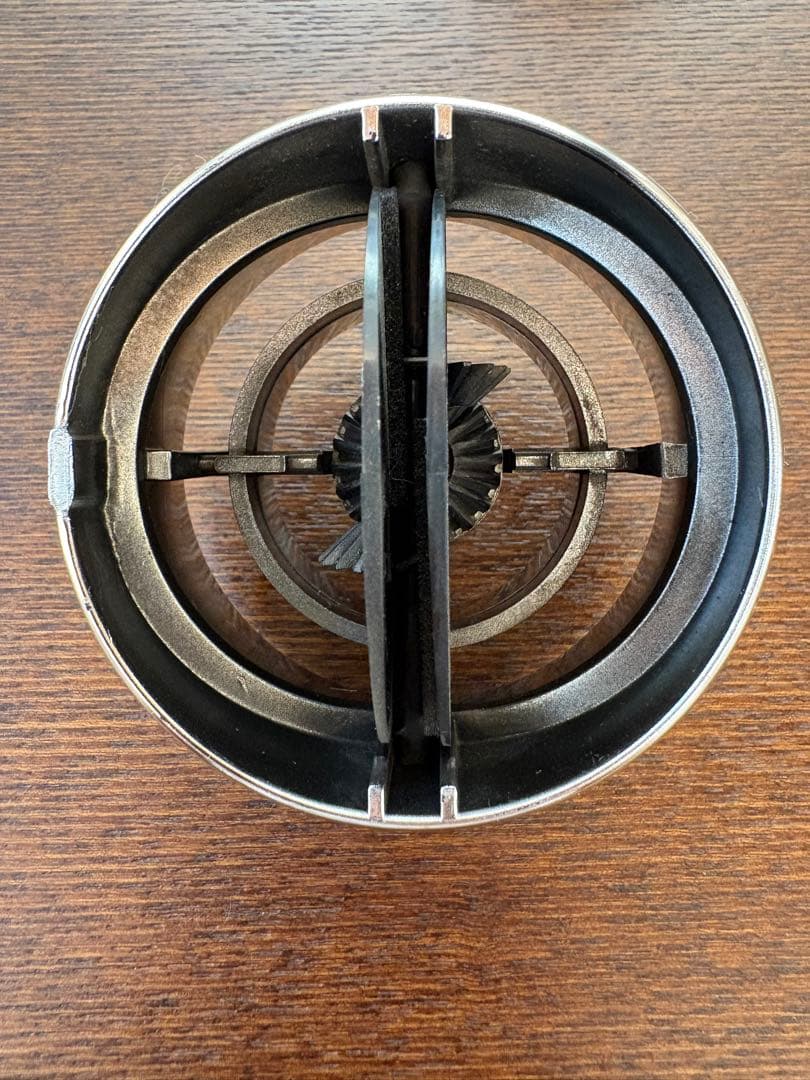 （美品）新型ジムニー　バスエアコン吹き出し口　レトロ　シエラ　JB64 JB74