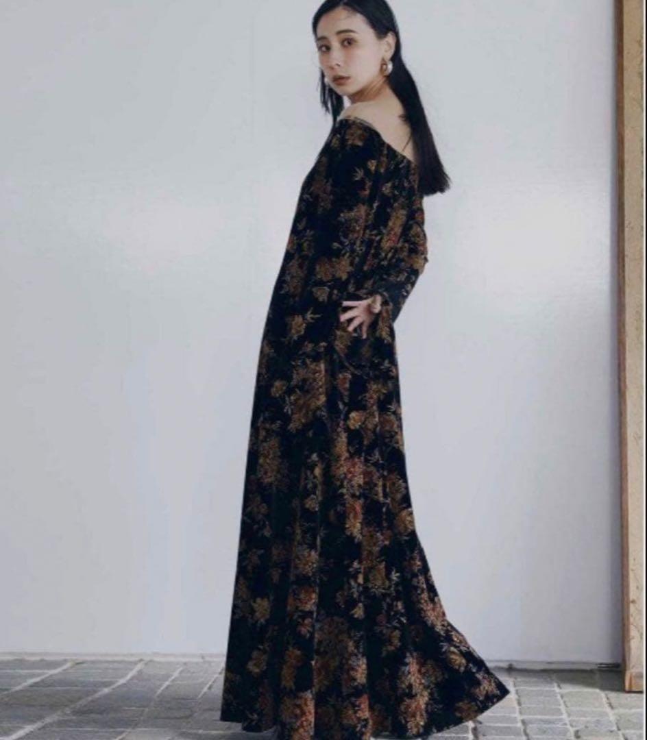 ワンピース Ameri FLOWER PRINT VELOUR DRESS