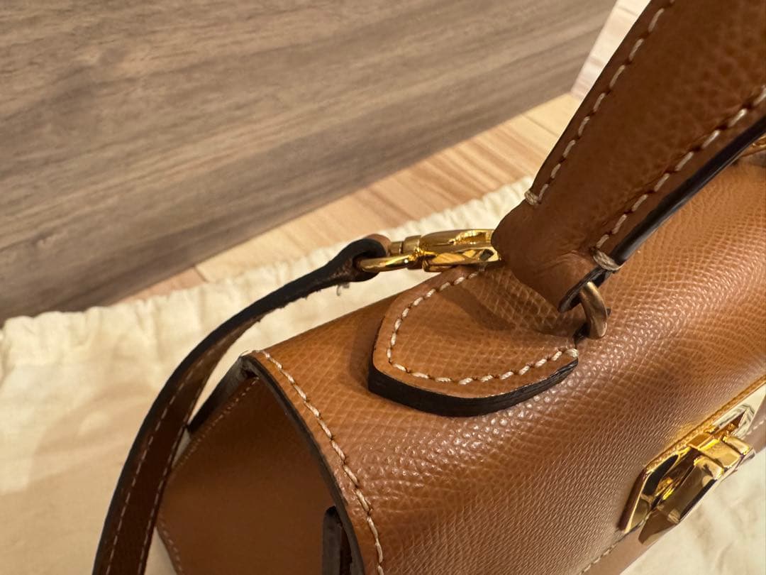 CARBOTTI Greta245 ショルダーバッグ