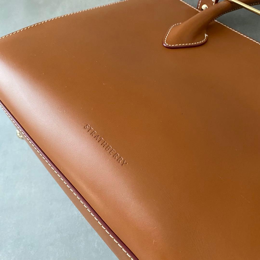 美品 ストラスベリー MIDI tote bag レザー ブラウン