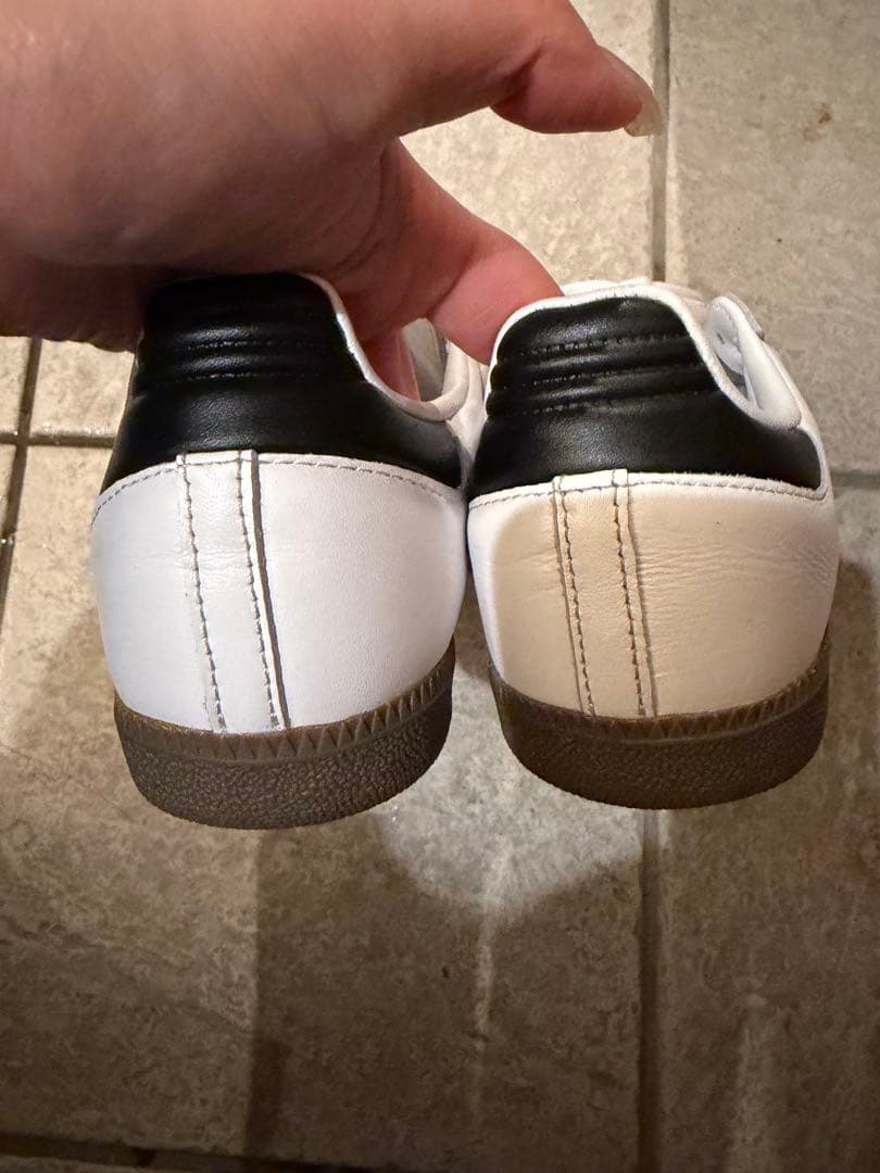 adidas サンバ　ホワイト　24.5