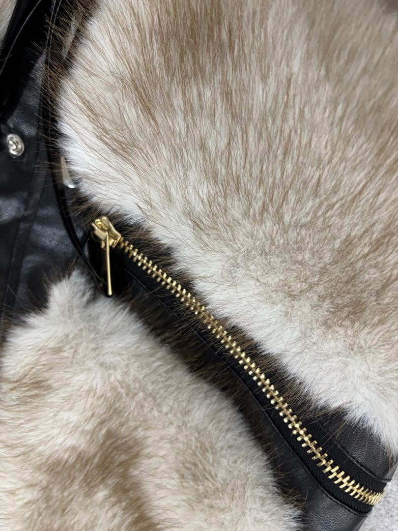 フェイクファーライダースベスト